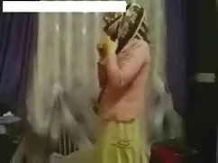 به دنبال پول با زیبا ...