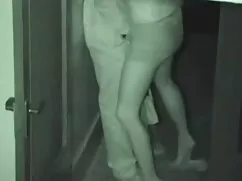 پدر سنگ دخترش و زمزم ...