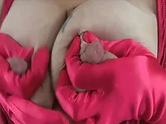 نوک سینه ها بزرگ پورنو