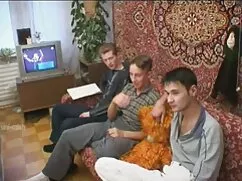 یک پیانو برای پول و  ...