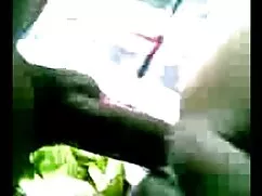او دهان خود را به سک ...
