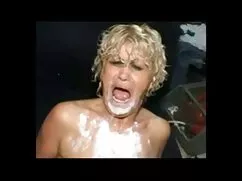 مسکو یک مدل برهنه اس ...